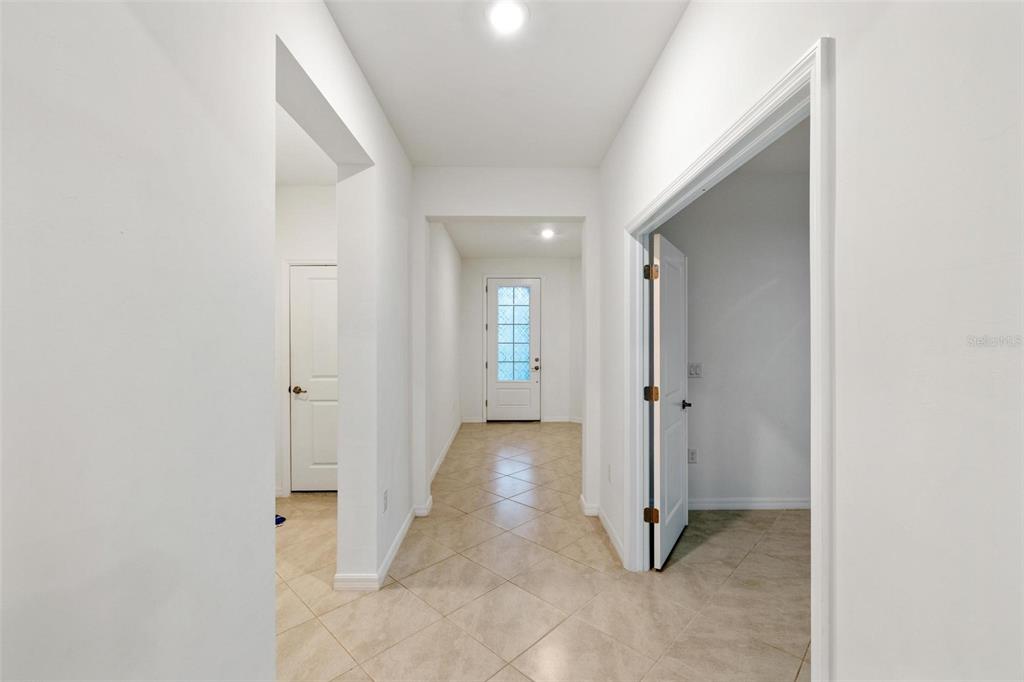 19729 Fishhawk Trail Venice, FL 34293 - Photo 9 of 45