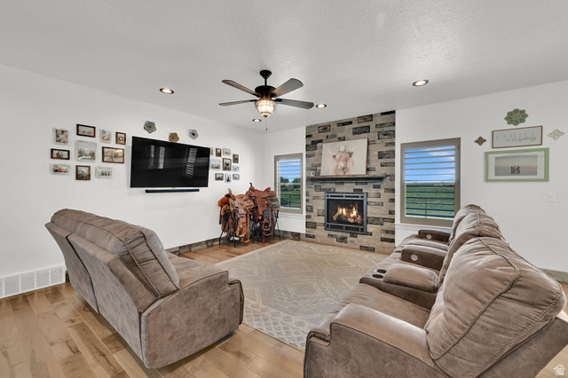 643 South 4100th Street West Ogden, UT 84404 - Photo 19 of 56