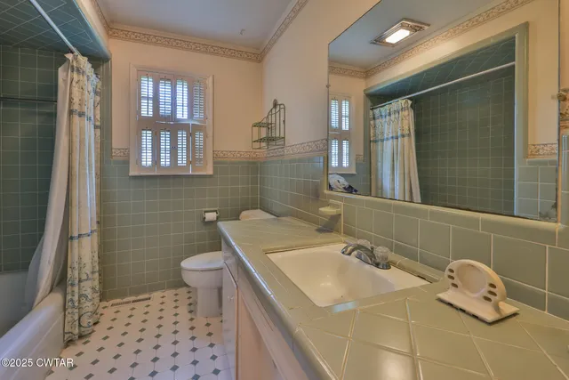 $249,000 | 103 West Main Street, Greenfield, TN 38230