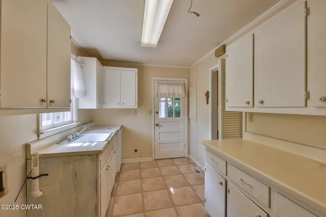 $249,000 | 103 West Main Street, Greenfield, TN 38230