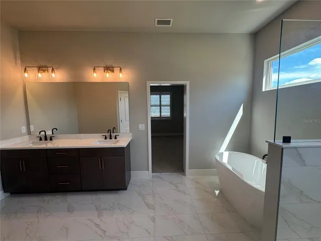 $714,660 | 661 Southwest 144th Drive, Newberry, FL 32669