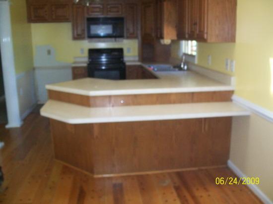 3110 Mowles Road Salem, VA 24153 - Photo 2 of 5 KITCHEN