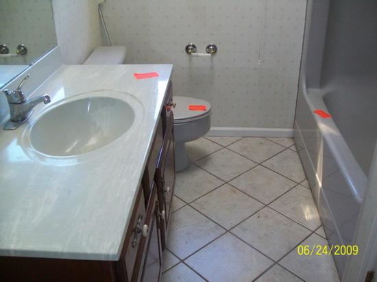 3110 Mowles Road Salem, VA 24153 - Photo 3 of 5 BATH