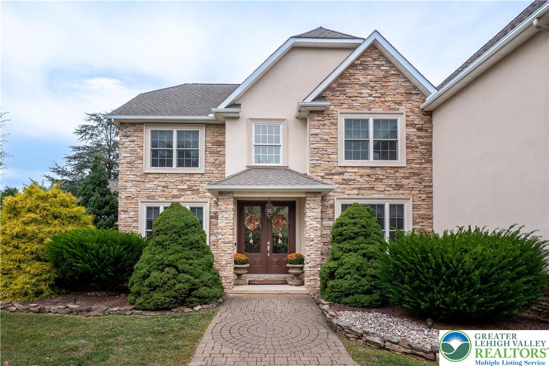 4064 Autumn Ridge Road Bethlehem, PA 18017 - Photo 11 of 51 Gallery Image 11