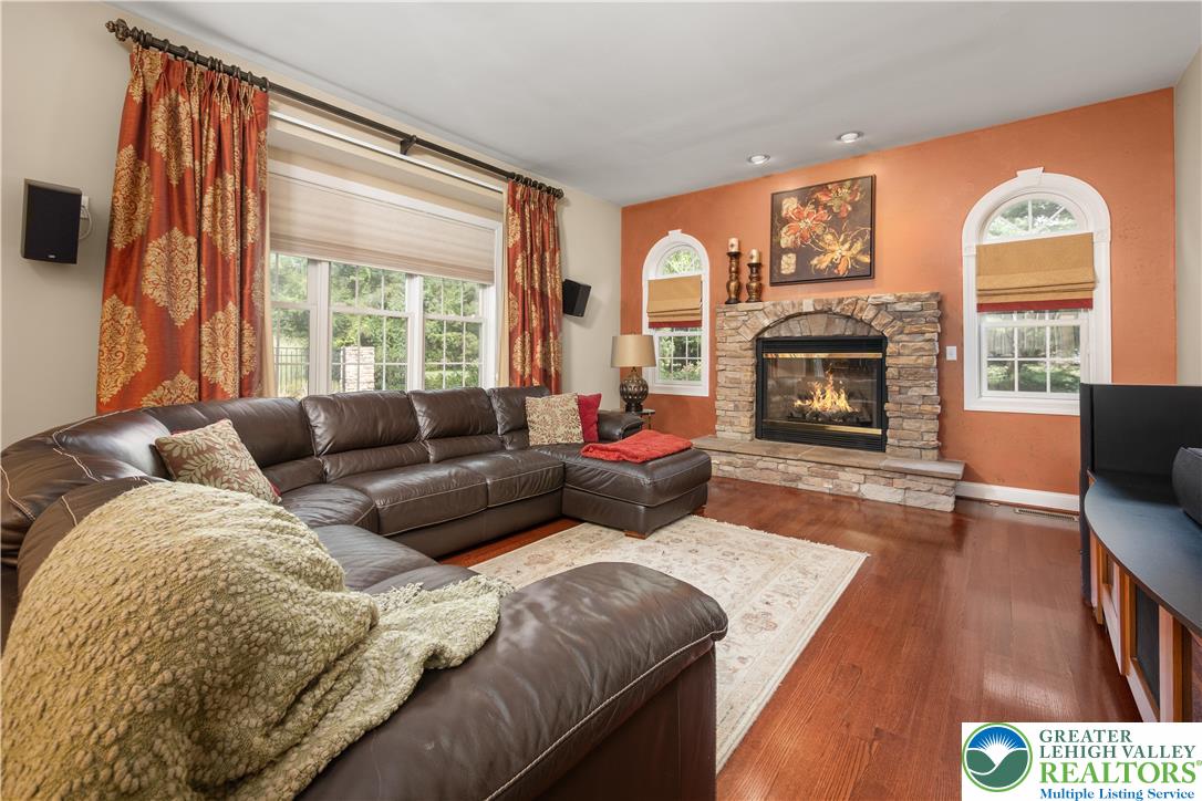 4064 Autumn Ridge Road Bethlehem, PA 18017 - Photo 29 of 51 Gallery Image 29