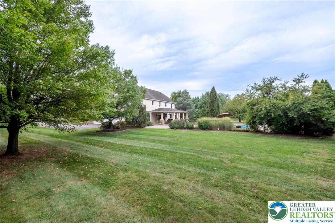 4064 Autumn Ridge Road Bethlehem, PA 18017 - Photo 50 of 51 Gallery Image 50