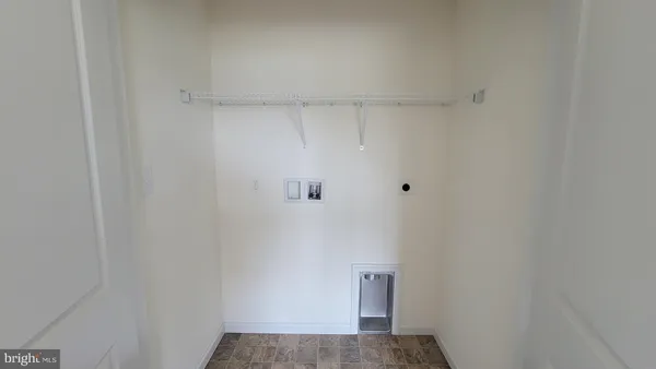 $336,900 | 2670 Victorian Drive, Dover, PA 17315