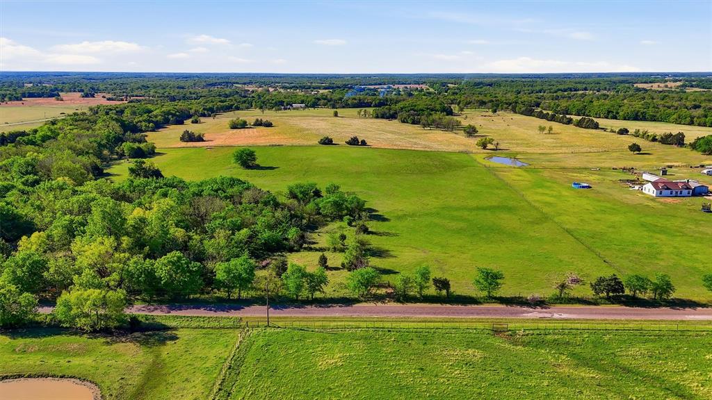 10.5 Dexter Road Whitesboro, TX 76273 - Photo 2 of 16