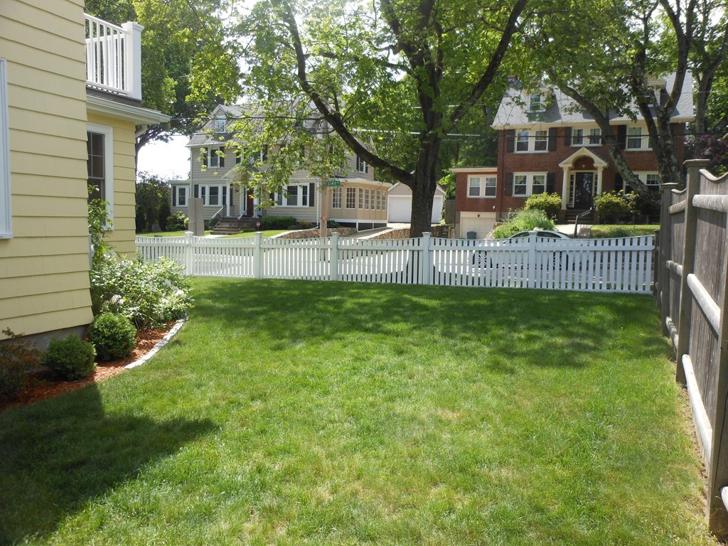 35 Jackson Road Belmont, MA 02478 - Photo 16 of 17 Gallery Image 16