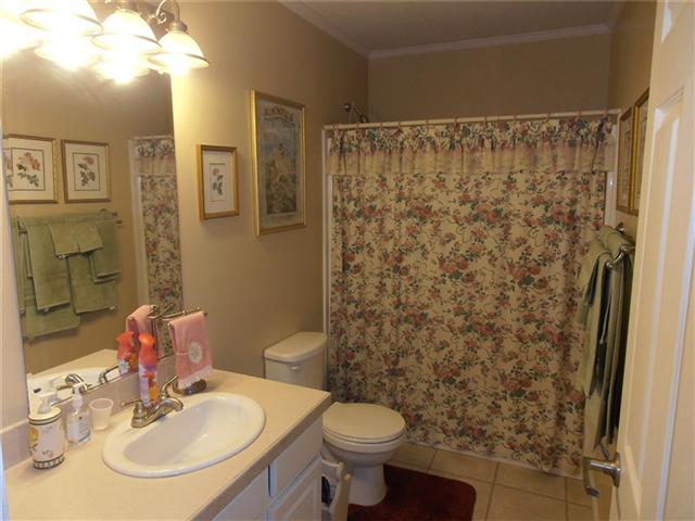 7443 Chowning Road Springfield, TN 37172 - Photo 10 of 15 Second bathroom