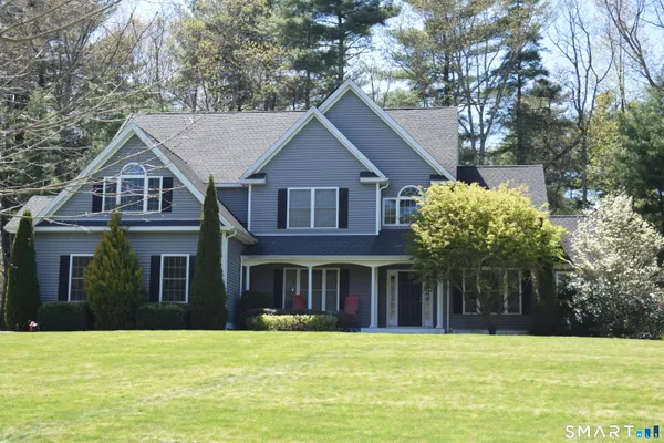$949,900 | 28 Hidden Oaks Drive, Avon, CT 06001