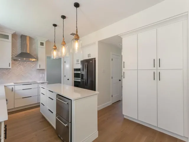 $825,000 | 1041 Woodbriar Drive, Grapevine, TX 76051