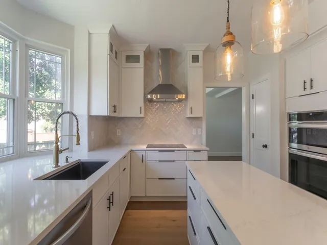 $825,000 | 1041 Woodbriar Drive, Grapevine, TX 76051