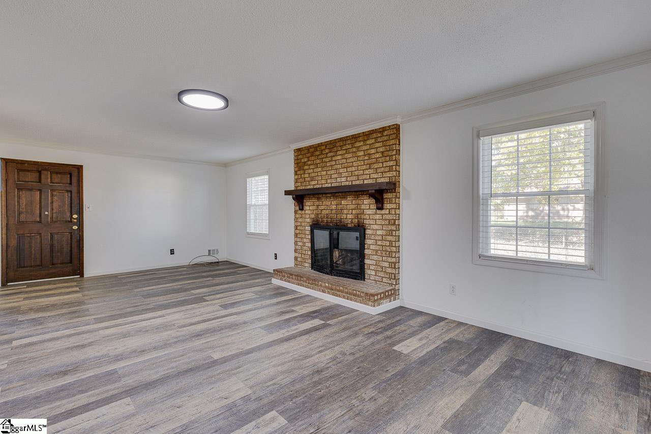 3622 Parris Bridge Road Boiling Springs, SC 29316 - Photo 8 of 33 Gallery Image 8