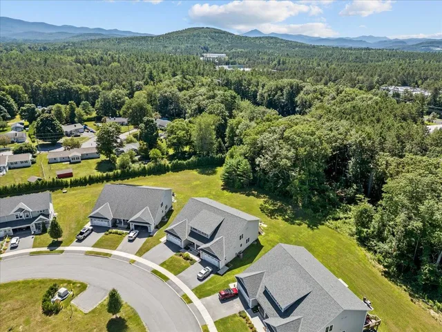 $649,500 | 76 Chase Court, Essex, VT 05452