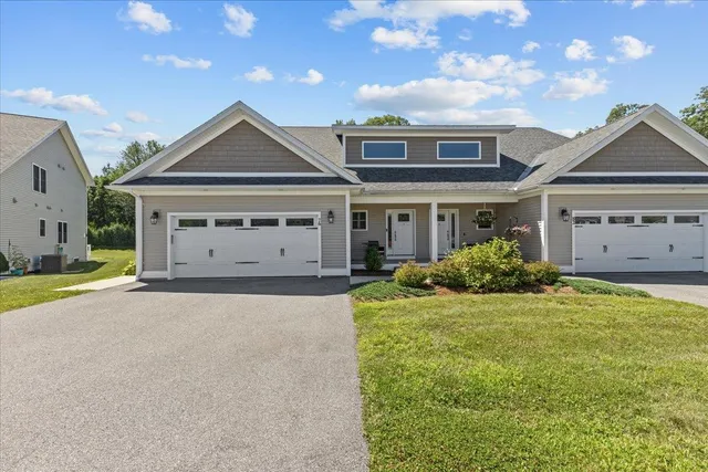 $644,500 | 76 Chase Court, Essex, VT 05452