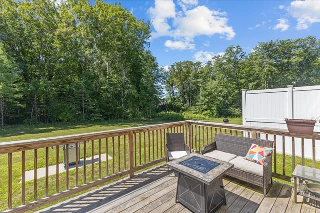 $652,000 | 76 Chase Court, Essex, VT 05452