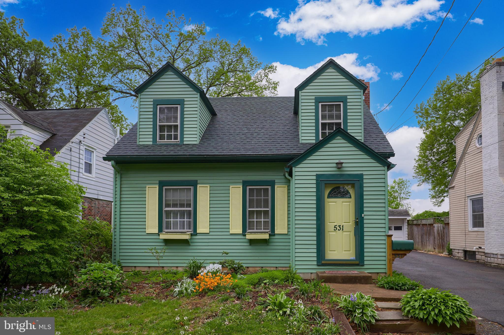 531 Pleasure Road Lancaster, PA 17601 - Photo 1 of 46 Charming Cottage