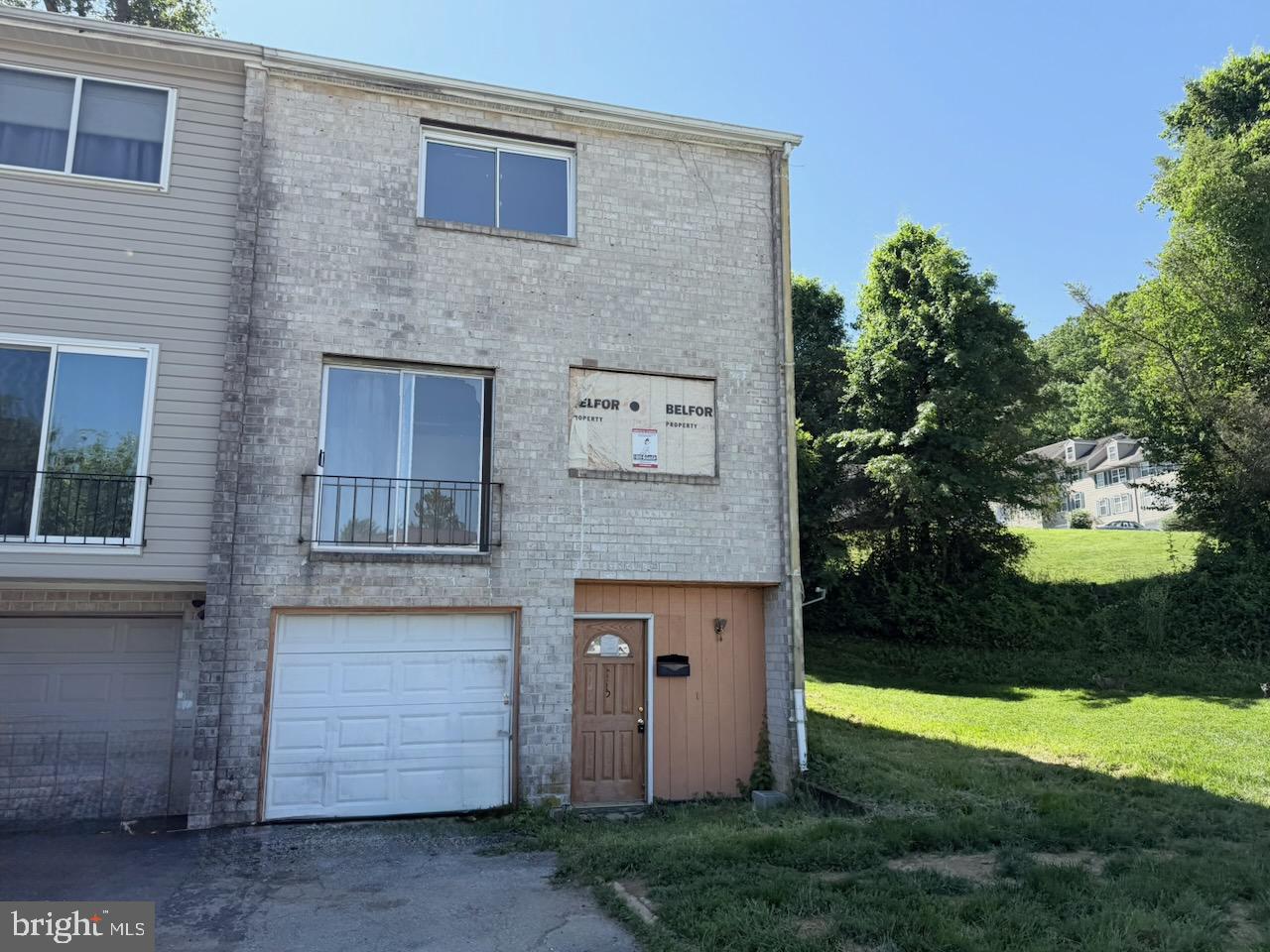 215 Andrew Road Coatesville, PA 19320 - Photo 3 of 17