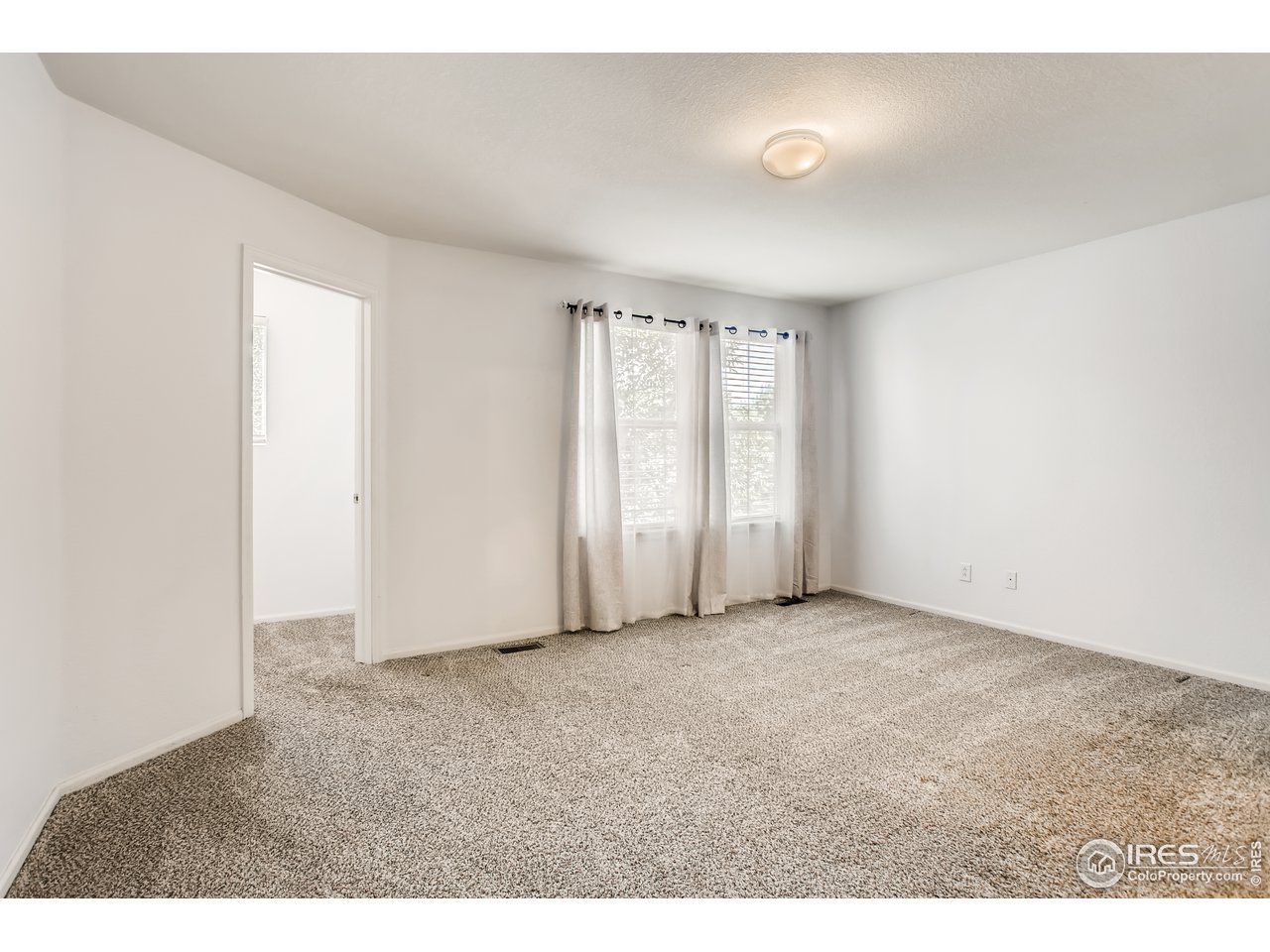 10439 Lower Ridge Road Longmont, CO 80504 - Photo 16 of 27 Gallery Image 16