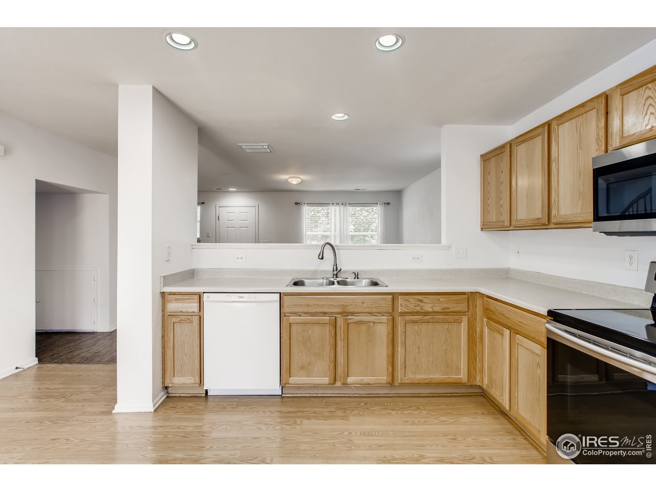 10439 Lower Ridge Road Longmont, CO 80504 - Photo 10 of 27 Gallery Image 10