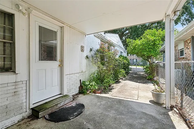 $465,000 | 1514 Ocean Drive, Metairie, LA 70005