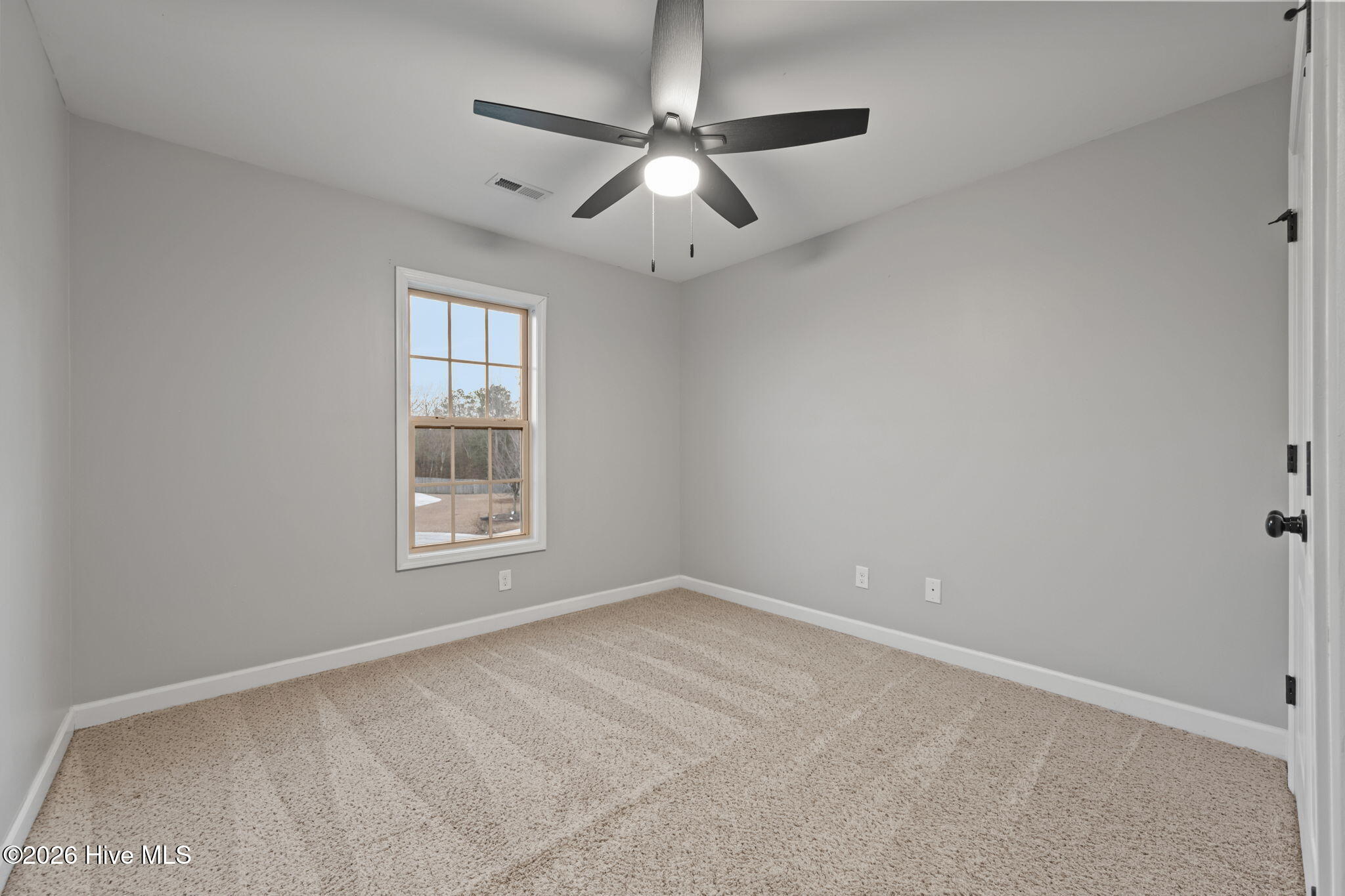 303 First Post Road Jacksonville, NC 28546 - Photo 25 of 50 52-web-or-mls-_RAD2085