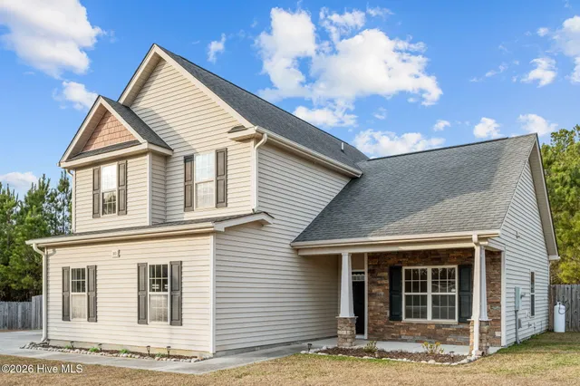 $330,000 | 303 First Post Road, Jacksonville, NC 28546