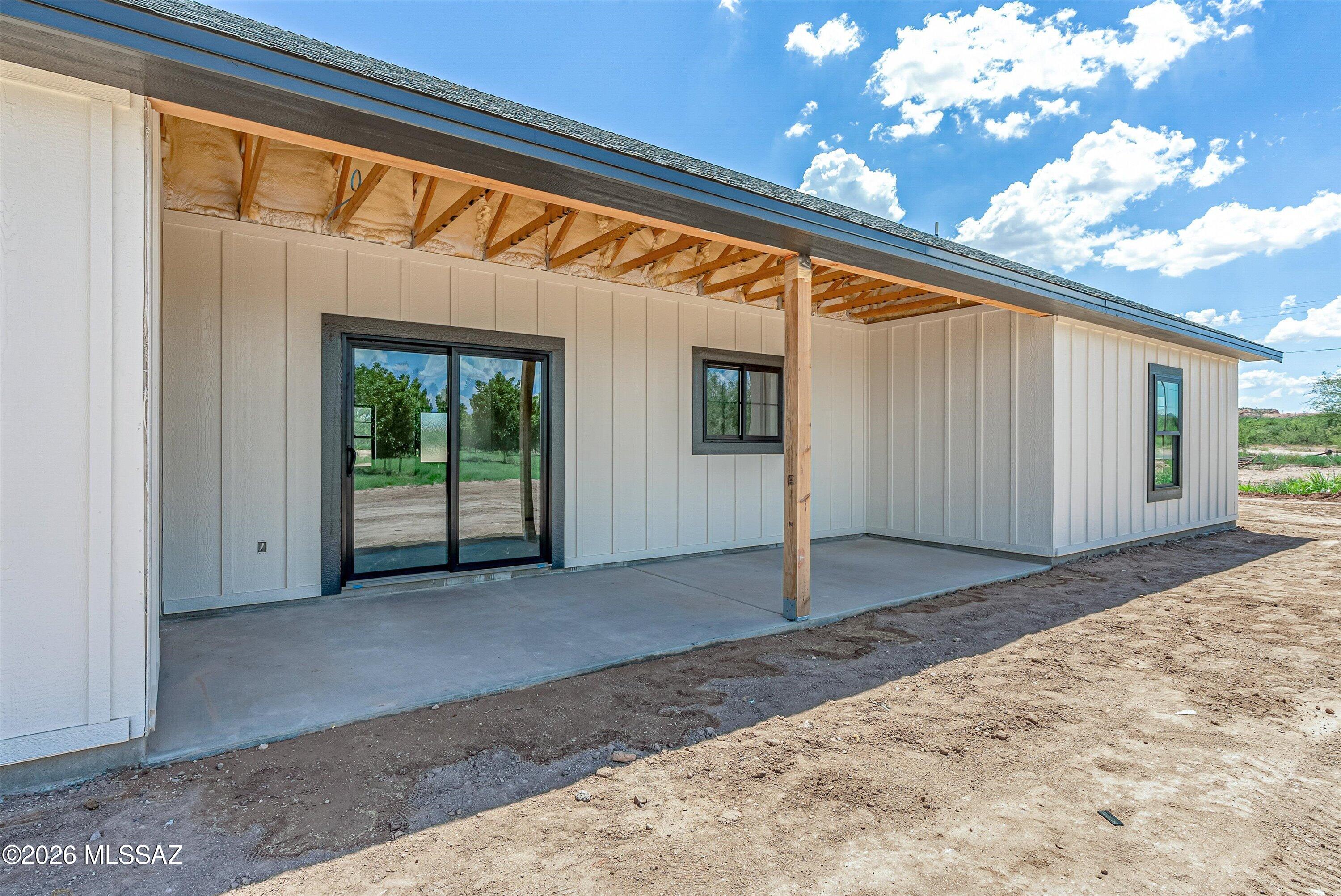 1261 North Ocotillo Road Benson, AZ 85602 - Photo 26 of 36 Back Patio