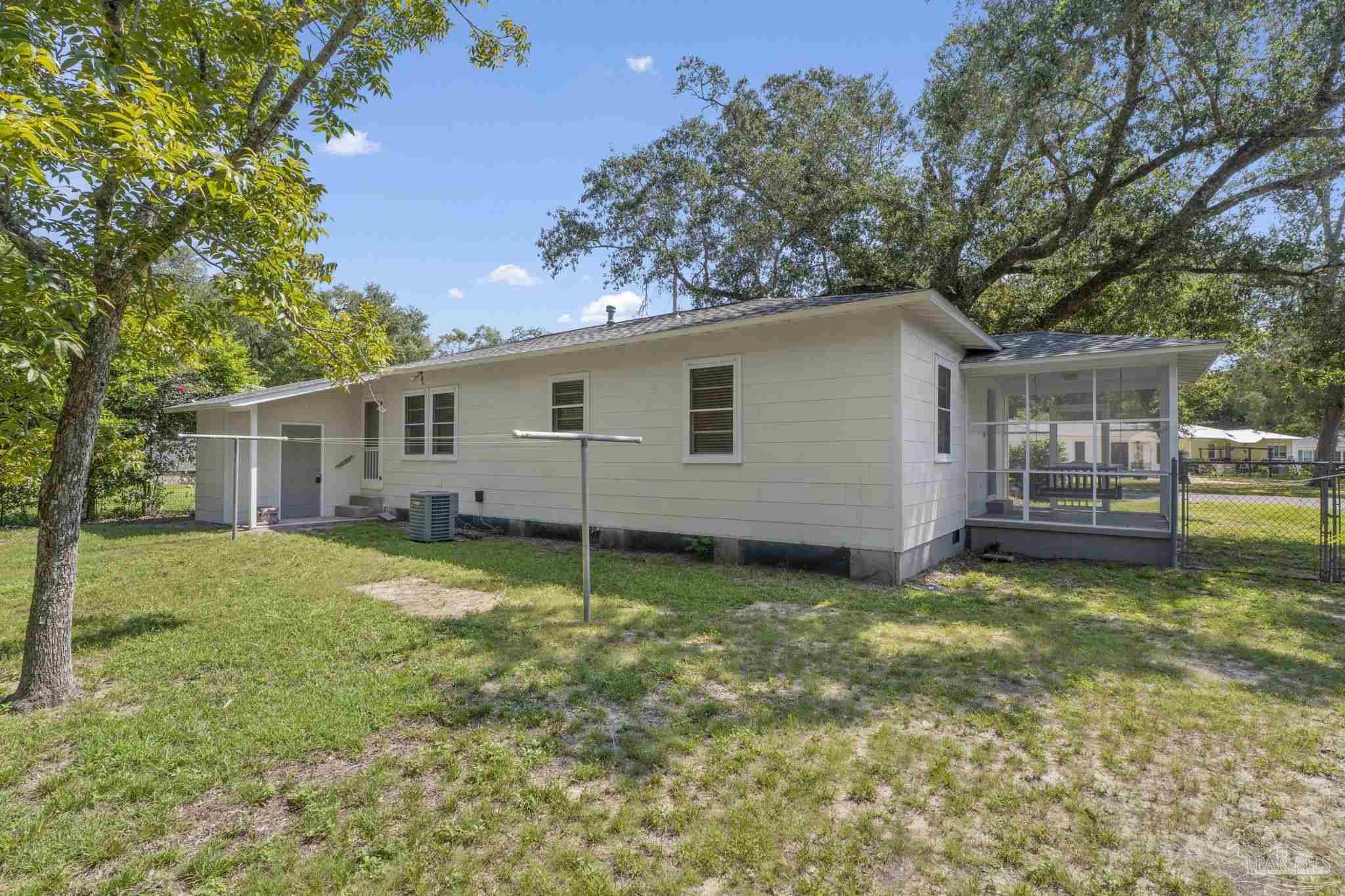 5589 Birch Street Milton, FL 32570 - Photo 24 of 71