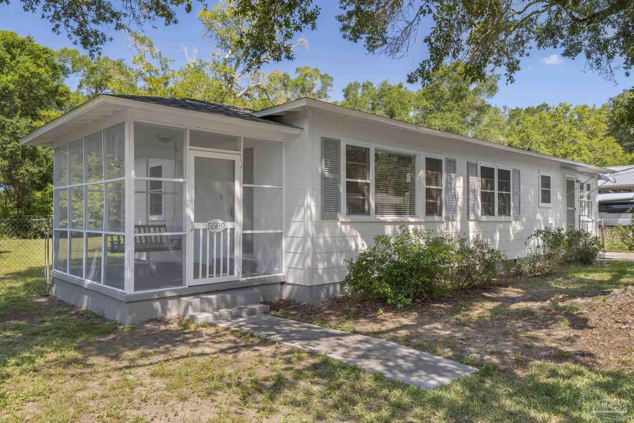 5589 Birch Street Milton, FL 32570 - Photo 27 of 71