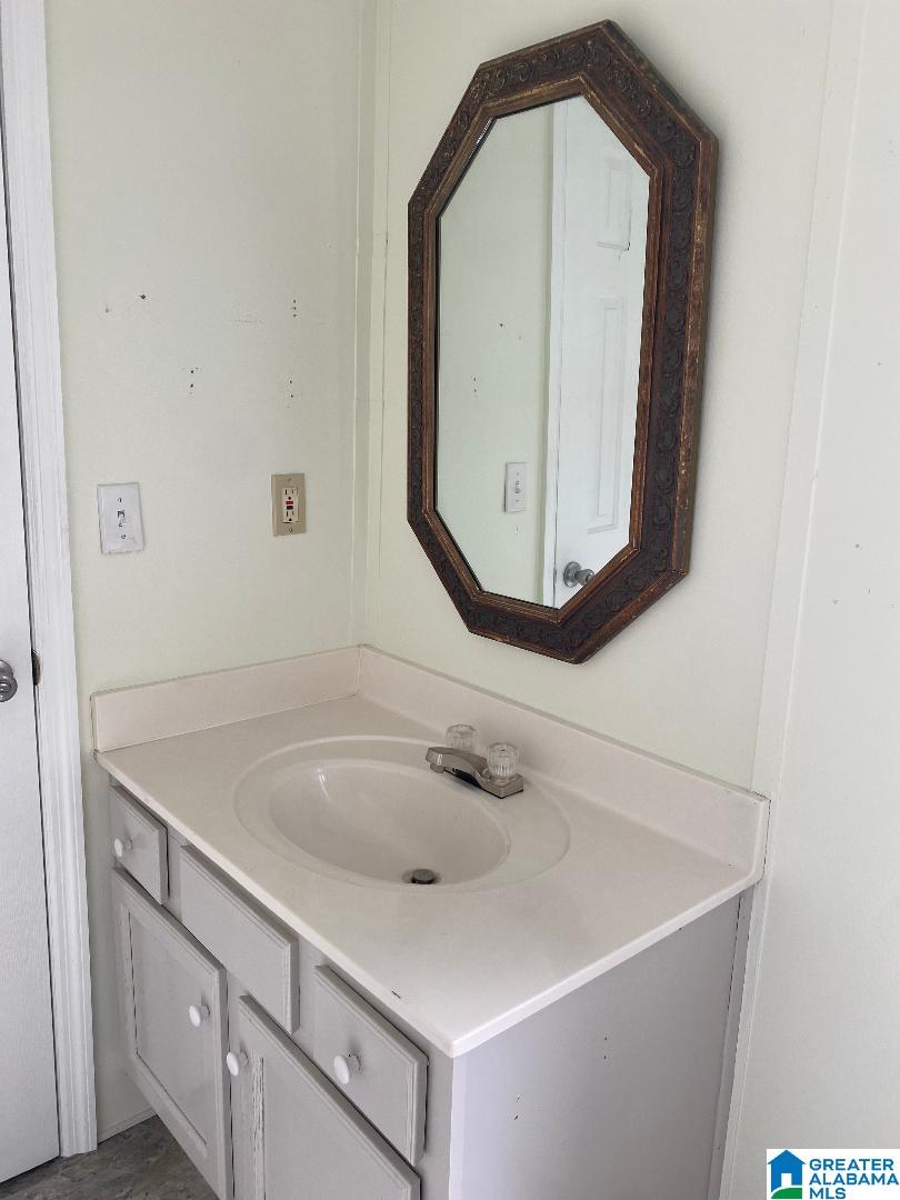 2580 Summerville Road Jasper, AL 35504 - Photo 22 of 23