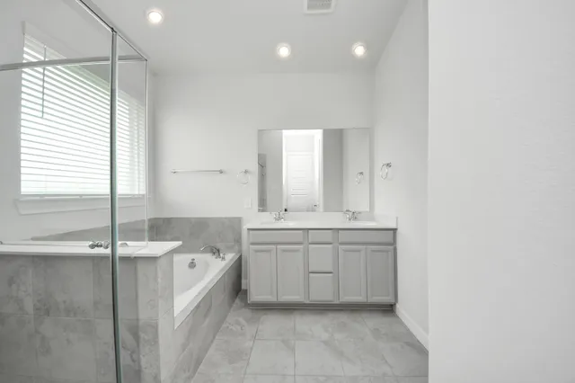 $2,500 | 8815 Arch Rock Drive, Cypress, TX 77433