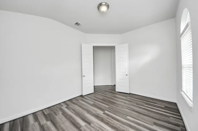 $2,500 | 8815 Arch Rock Drive, Cypress, TX 77433