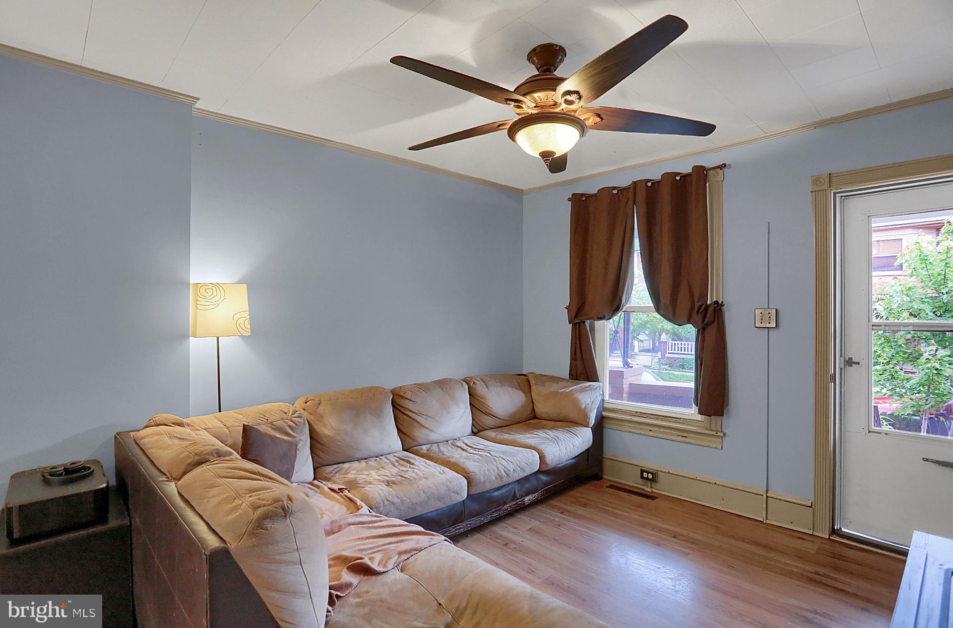 230 South 3rd Avenue Reading, PA 19611 - Photo 2 of 20