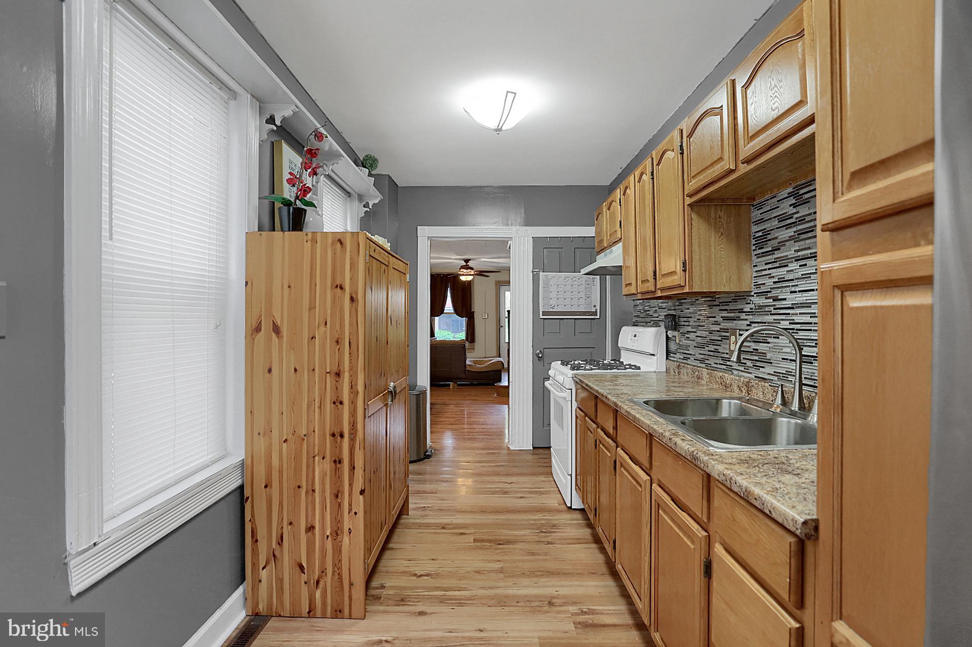 230 South 3rd Avenue Reading, PA 19611 - Photo 12 of 20