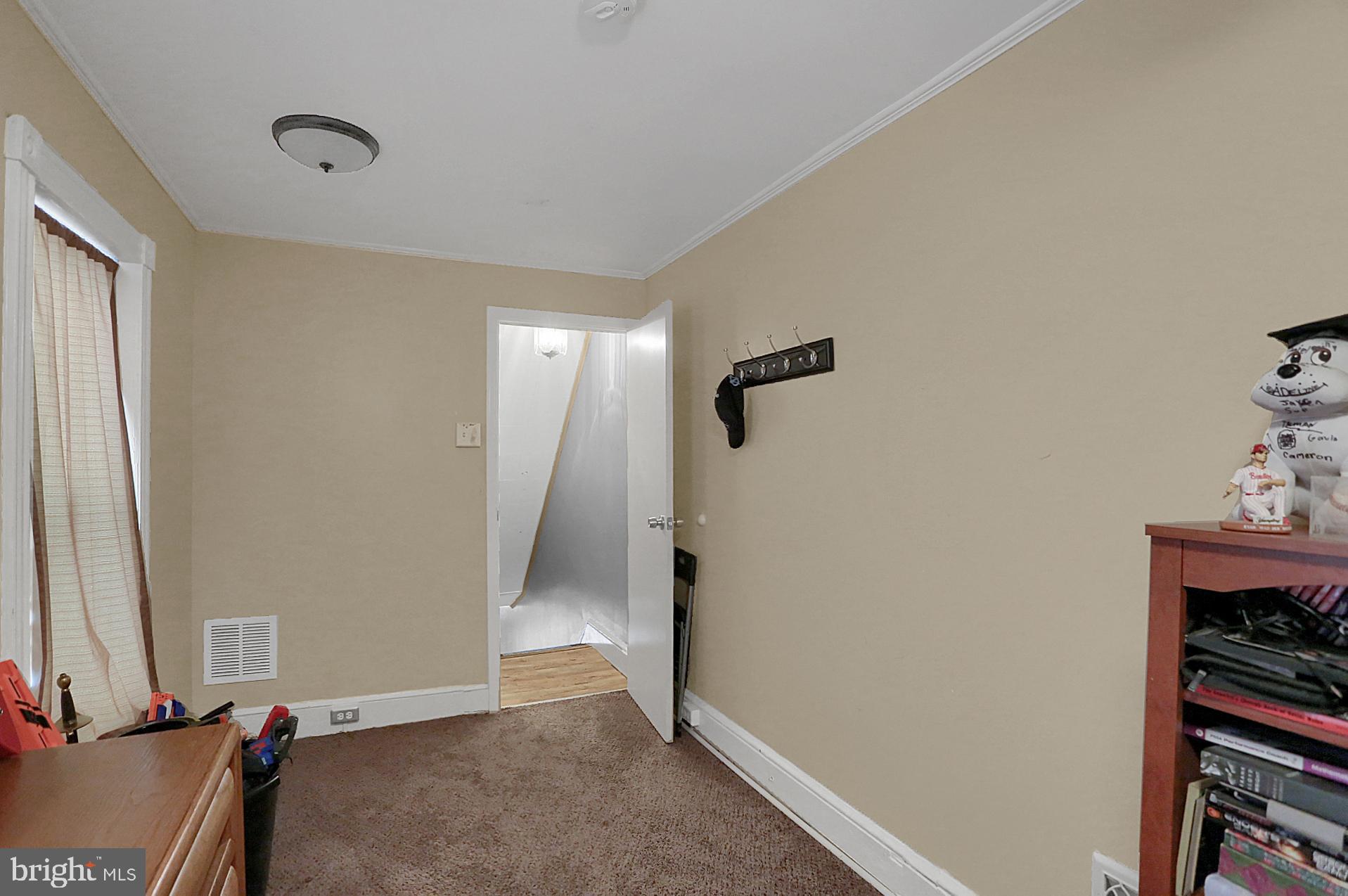 230 South 3rd Avenue Reading, PA 19611 - Photo 14 of 20