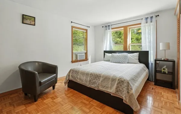 $760,000 | 178 West Pomeroy Lane, Amherst, MA 01002