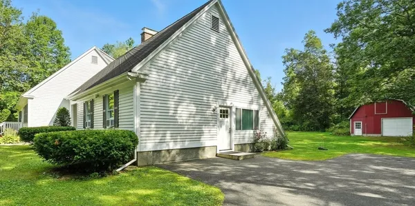 $760,000 | 178 West Pomeroy Lane, Amherst, MA 01002