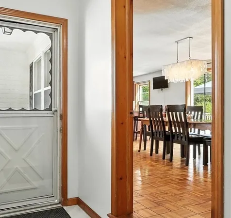 $760,000 | 178 West Pomeroy Lane, Amherst, MA 01002