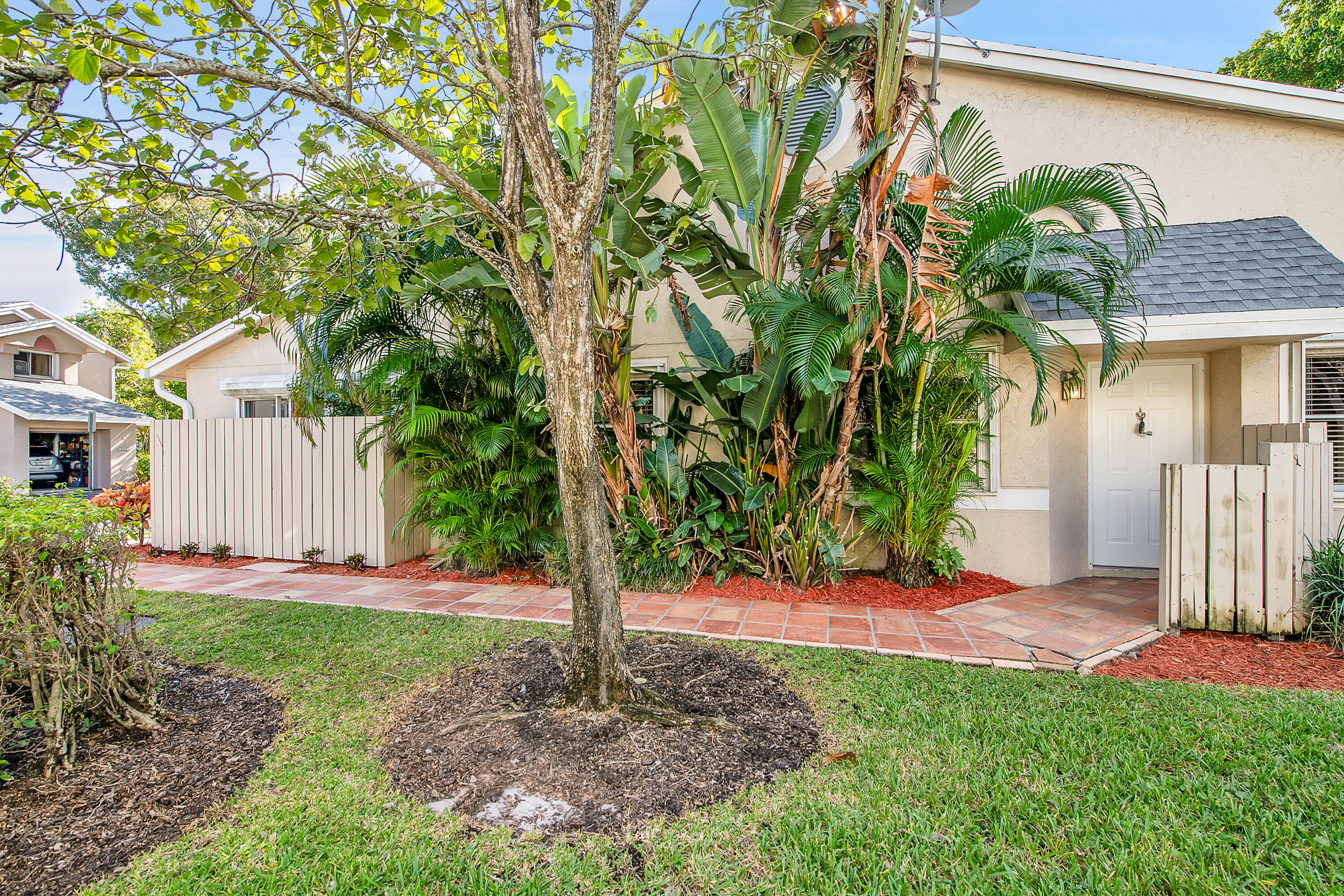 1893 Discovery Way Deerfield Beach, FL 33442 - Photo 5 of 43 1893-3