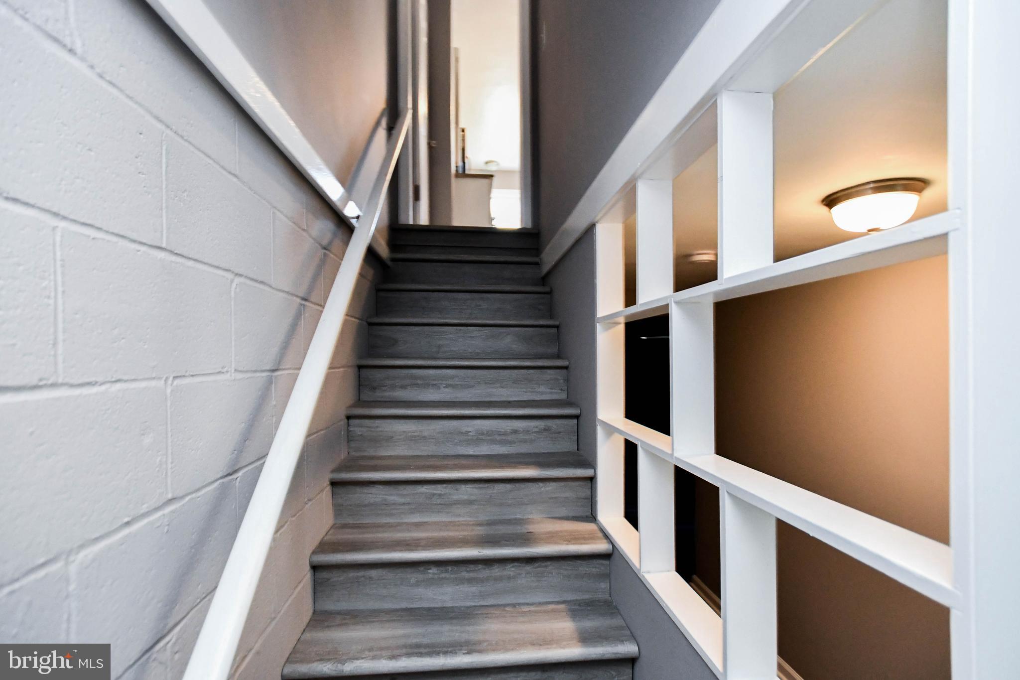 1028 Evesham Avenue Baltimore, MD 21212 - Photo 37 of 49 a view of entryway