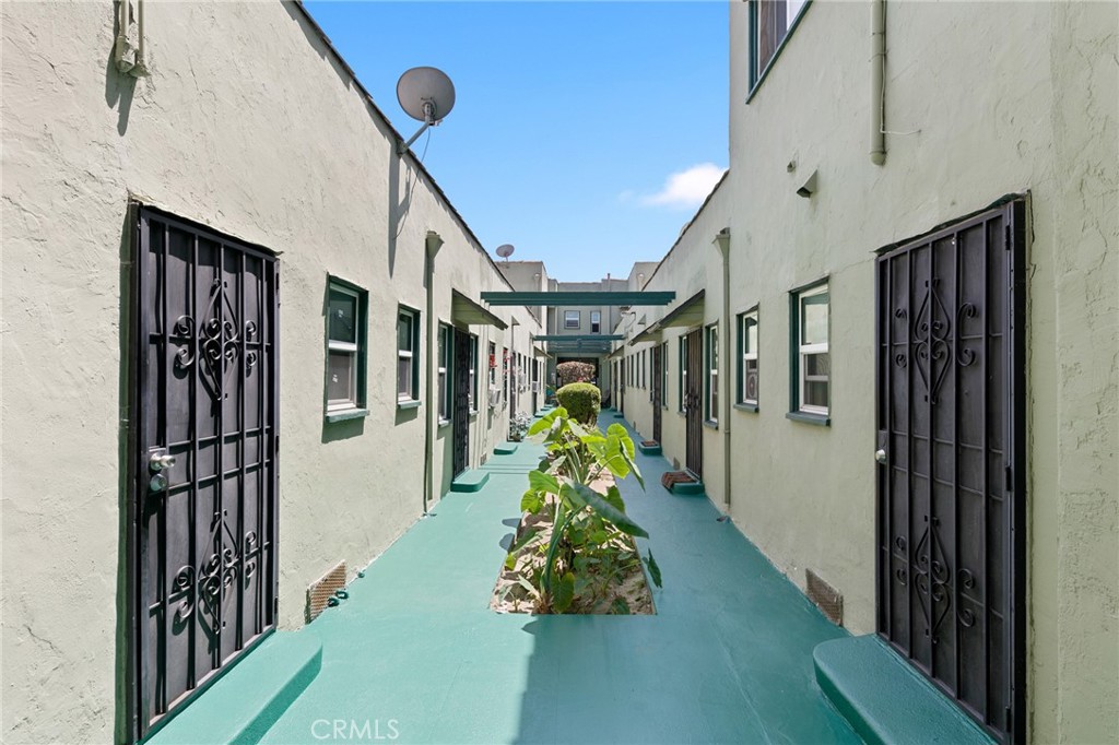 1917 East 4th Street Long Beach, CA 90802 - Photo 9 of 10