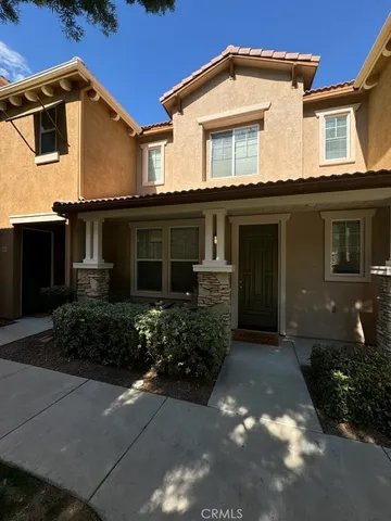 $2,300 | 30505 Canyon Hills Road, Unit 2102, Lake Elsinore, CA 92532
