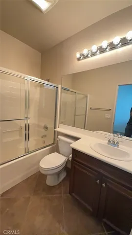 $2,300 | 30505 Canyon Hills Road, Unit 2102, Lake Elsinore, CA 92532