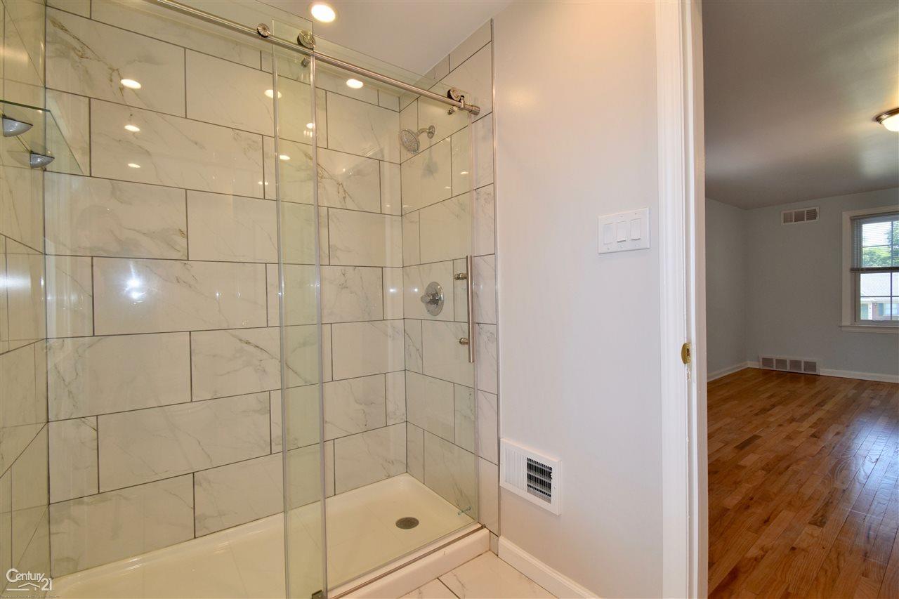 417 Moross Road Grosse Pointe Farms, MI 48236 - Photo 19 of 24