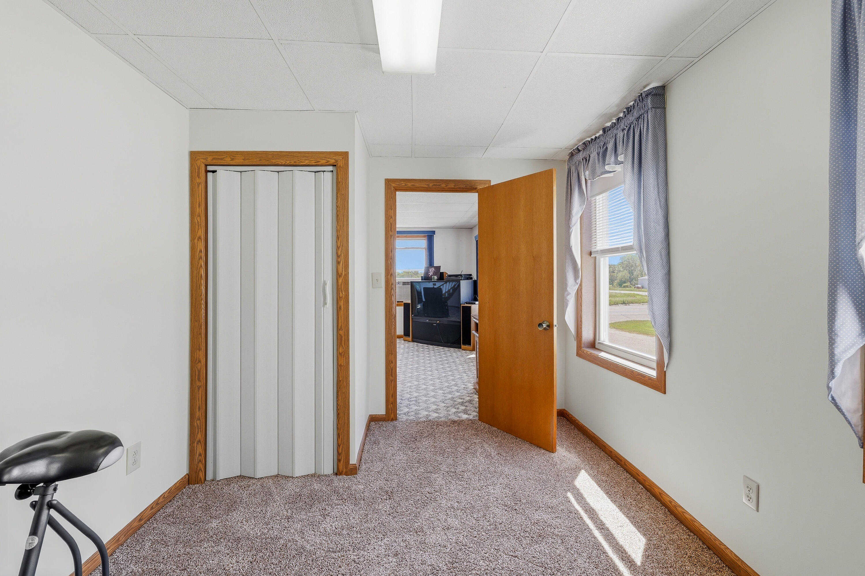 N9306 Highway 42 Herman, WI 53015 - Photo 12 of 43 Main Level Office