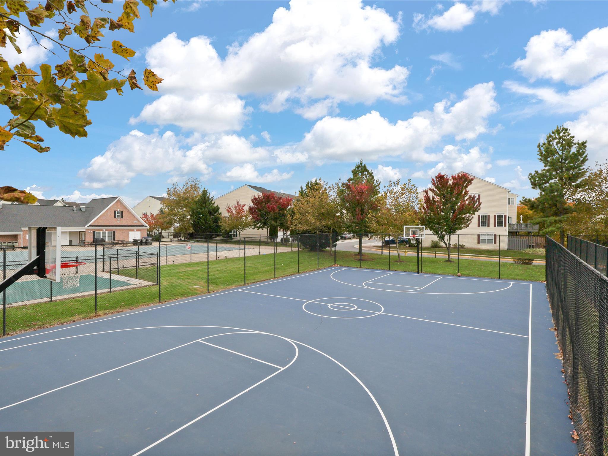 14592 Kylewood Way Gainesville, VA 20155 - Photo 47 of 60 a view of a tennis court
