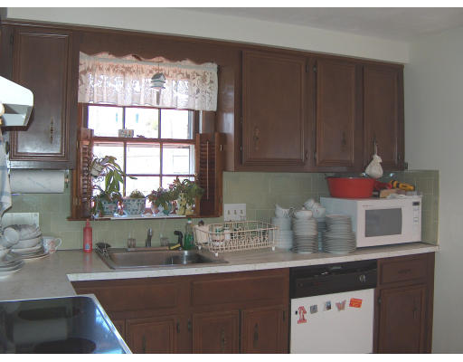 5 Green Farms Road Worcester, MA 01605 - Photo 9 of 14 Gallery Image 9