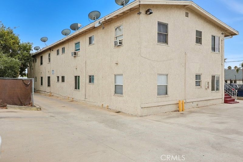 13277 Maclay Street San Fernando, CA 91340 - Photo 7 of 10 a view of white building